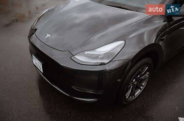 Внедорожник / Кроссовер Tesla Model Y 2024 в Запорожье