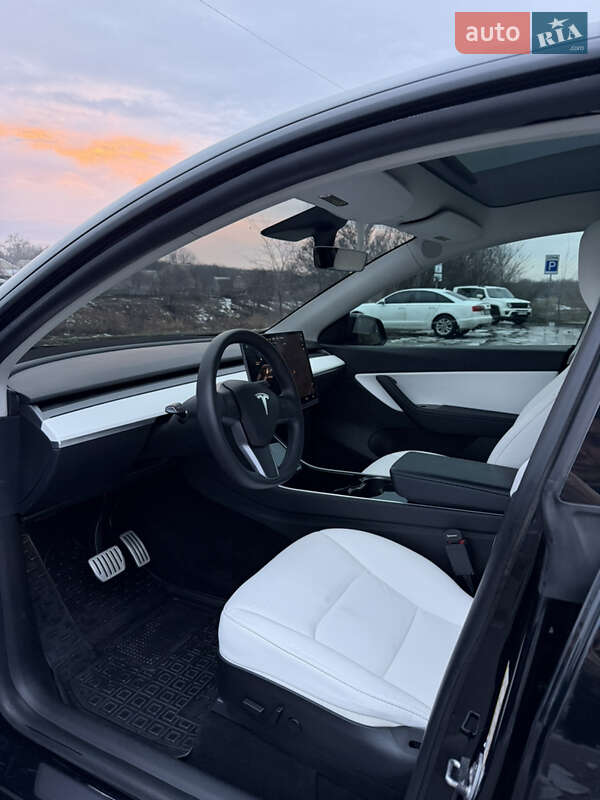 Внедорожник / Кроссовер Tesla Model Y 2020 в Синельниково