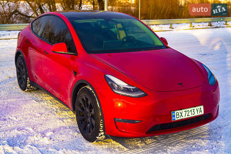 Внедорожник / Кроссовер Tesla Model Y 2022 в Хмельницком