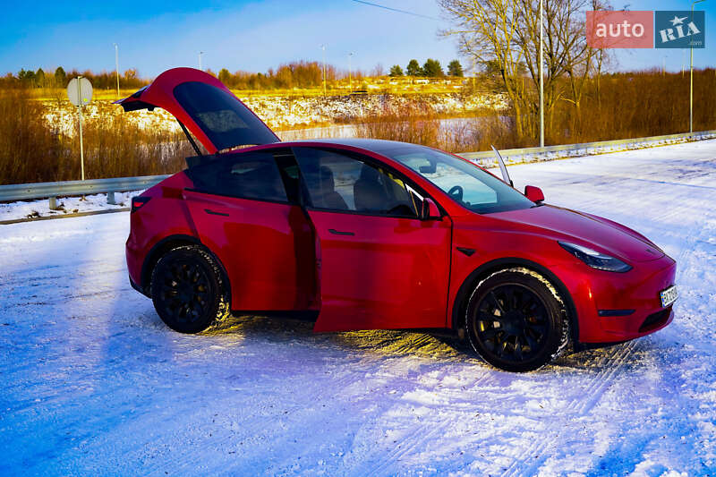 Внедорожник / Кроссовер Tesla Model Y 2022 в Хмельницком