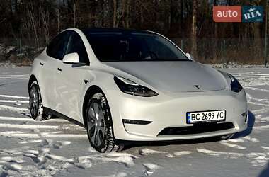 Внедорожник / Кроссовер Tesla Model Y 2023 в Львове