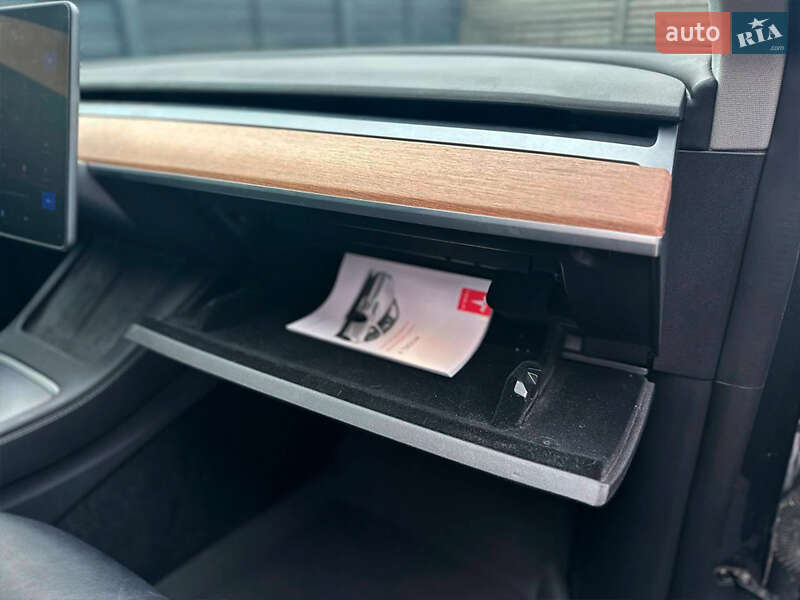 Внедорожник / Кроссовер Tesla Model Y 2022 в Каменском