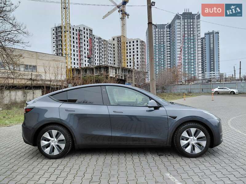 Внедорожник / Кроссовер Tesla Model Y 2021 в Одессе