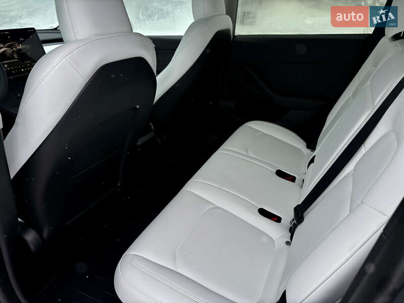 Внедорожник / Кроссовер Tesla Model Y 2023 в Ровно фото 14 Внедорожник / Кроссовер Tesla Model Y 2023 в Ровно