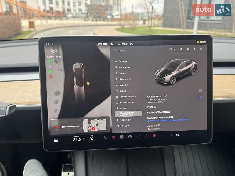 Внедорожник / Кроссовер Tesla Model Y 2024 в Киеве