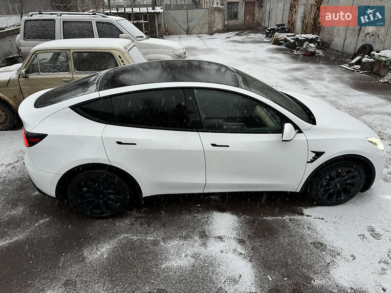 Внедорожник / Кроссовер Tesla Model Y 2022 в Кривом Роге фото 10 Внедорожник / Кроссовер Tesla Model Y 2022 в Кривом Роге