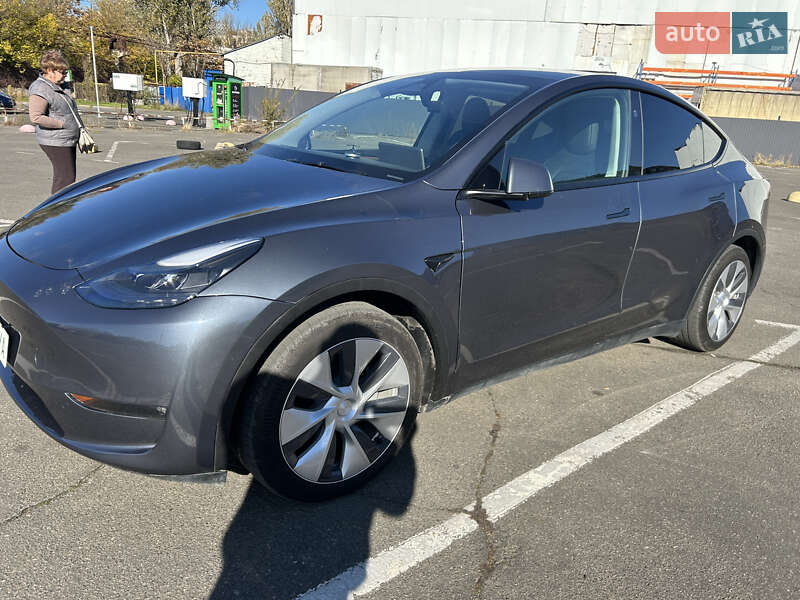 Внедорожник / Кроссовер Tesla Model Y 2023 в Одессе