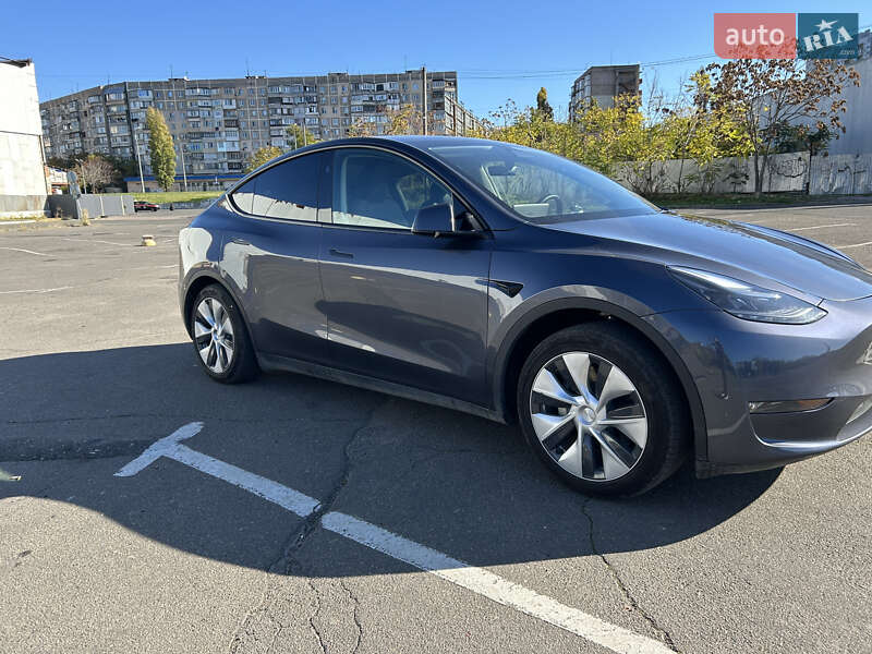 Внедорожник / Кроссовер Tesla Model Y 2023 в Одессе