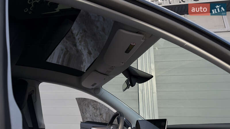 Внедорожник / Кроссовер Tesla Model Y 2024 в Виннице