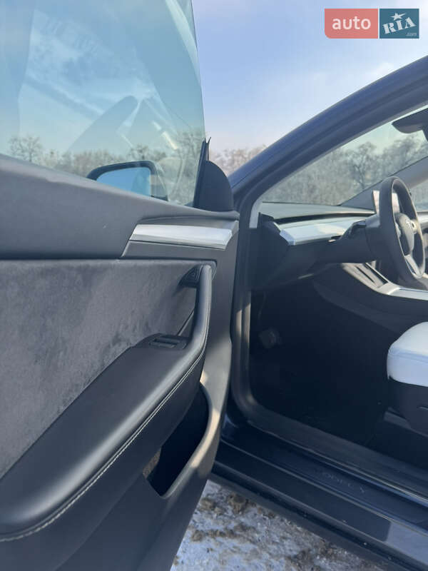Позашляховик / Кросовер Tesla Model Y 2024 в Ірпені фото 41 Позашляховик / Кросовер Tesla Model Y 2024 в Ірпені