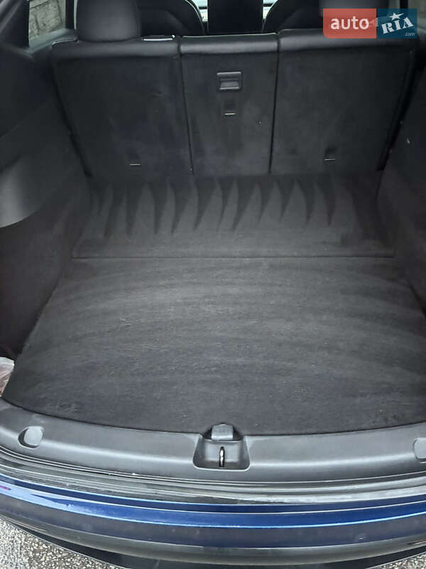 Внедорожник / Кроссовер Tesla Model Y 2020 в Запорожье