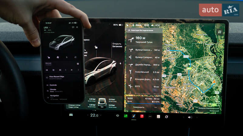 Внедорожник / Кроссовер Tesla Model Y 2025 в Киеве