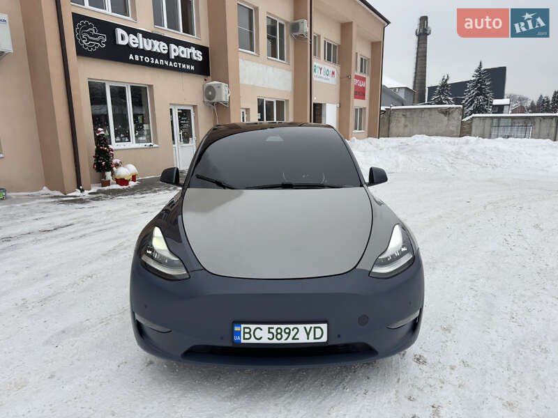 Внедорожник / Кроссовер Tesla Model Y 2020 в Луцке