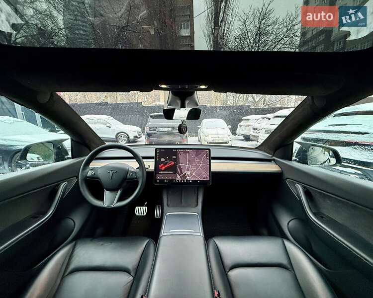 Внедорожник / Кроссовер Tesla Model Y 2021 в Киеве