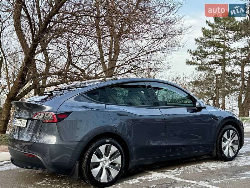 Внедорожник / Кроссовер Tesla Model Y 2023 в Одессе