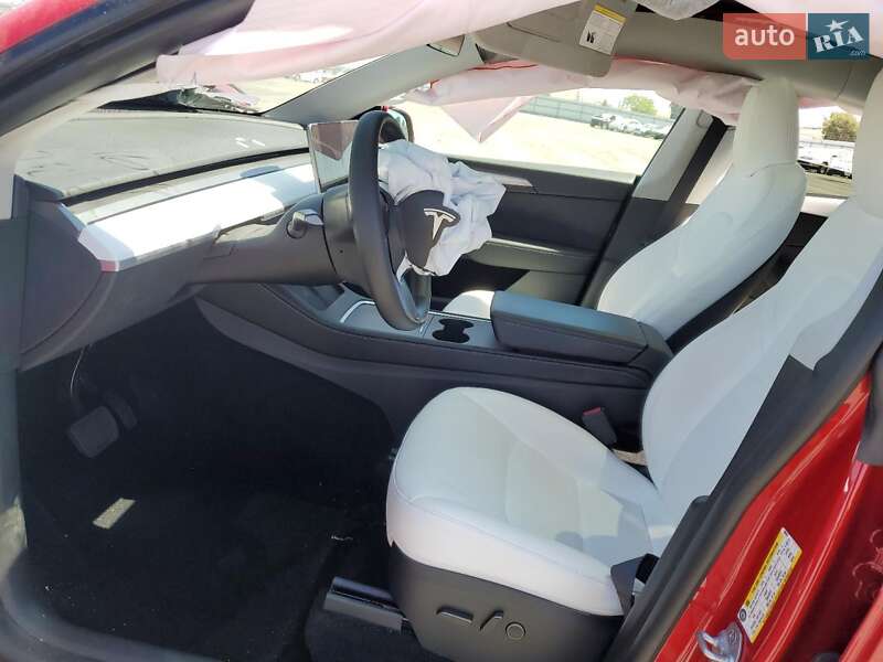 Внедорожник / Кроссовер Tesla Model Y 2023 в Львове