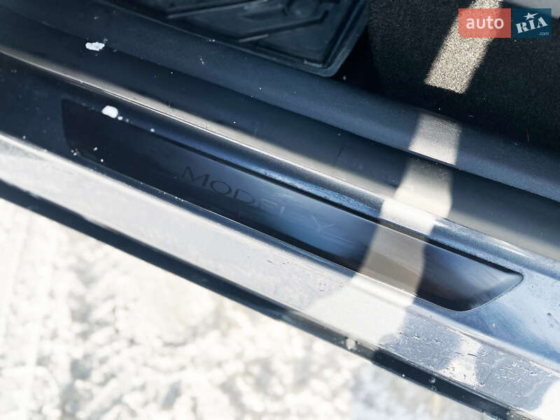 Внедорожник / Кроссовер Tesla Model Y 2021 в Львове фото 26 Внедорожник / Кроссовер Tesla Model Y 2021 в Львове