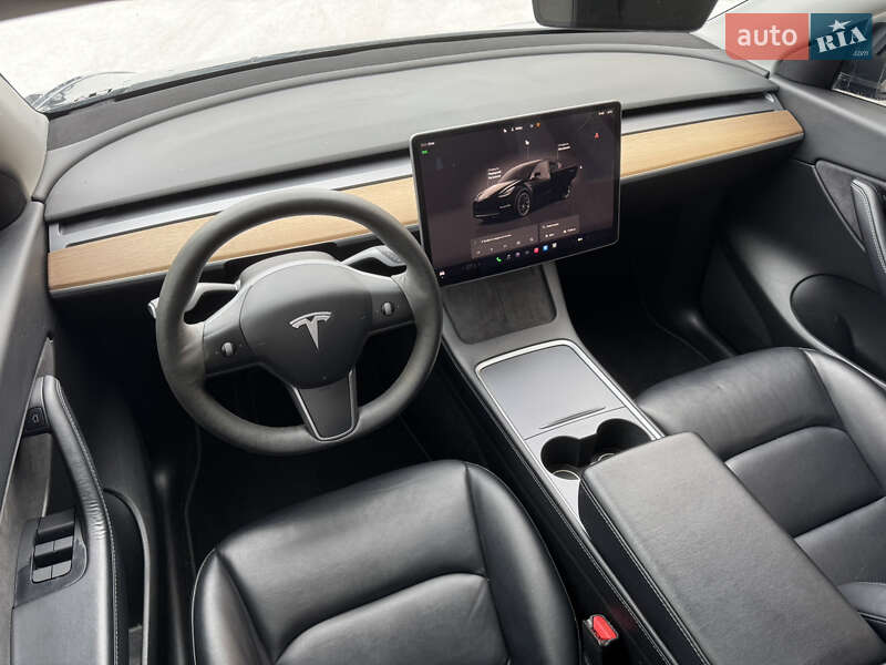 Внедорожник / Кроссовер Tesla Model Y 2022 в Луцке