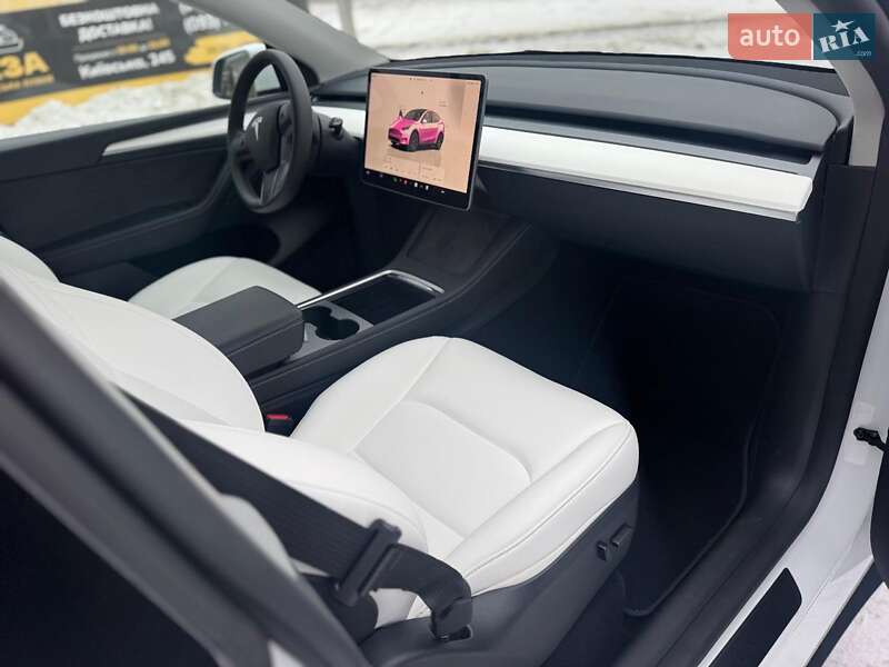 Внедорожник / Кроссовер Tesla Model Y 2024 в Требухове