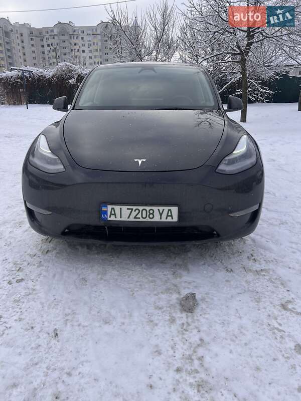 Внедорожник / Кроссовер Tesla Model Y 2023 в Киеве