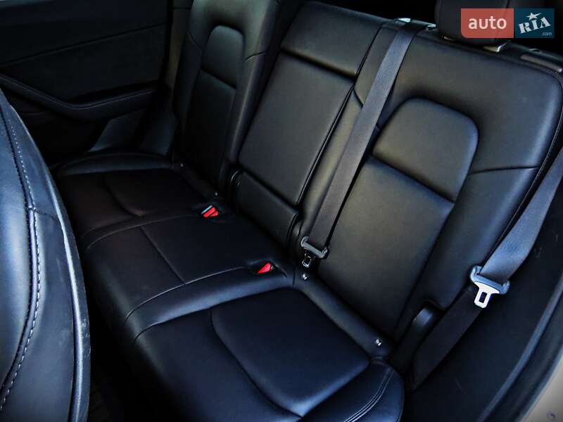 Внедорожник / Кроссовер Tesla Model Y 2021 в Черкассах