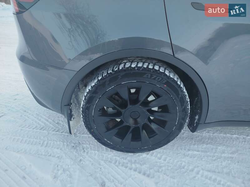Позашляховик / Кросовер Tesla Model Y 2022 в Харкові фото 22 Позашляховик / Кросовер Tesla Model Y 2022 в Харкові