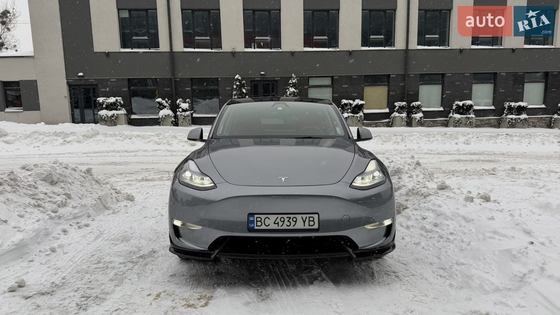 2024 Tesla Model Y - мініатюра 3