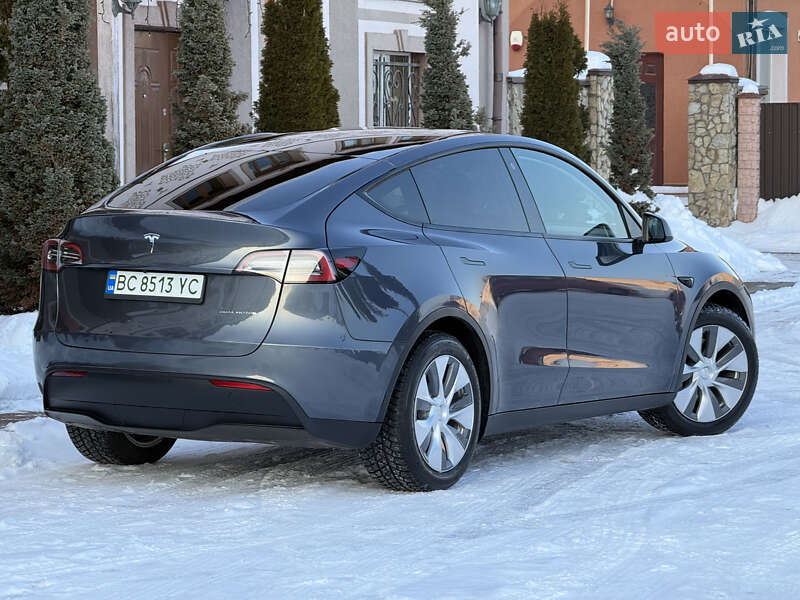 Внедорожник / Кроссовер Tesla Model Y 2022 в Стрые