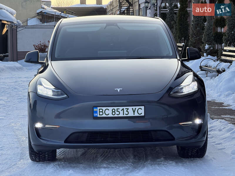 Внедорожник / Кроссовер Tesla Model Y 2022 в Стрые