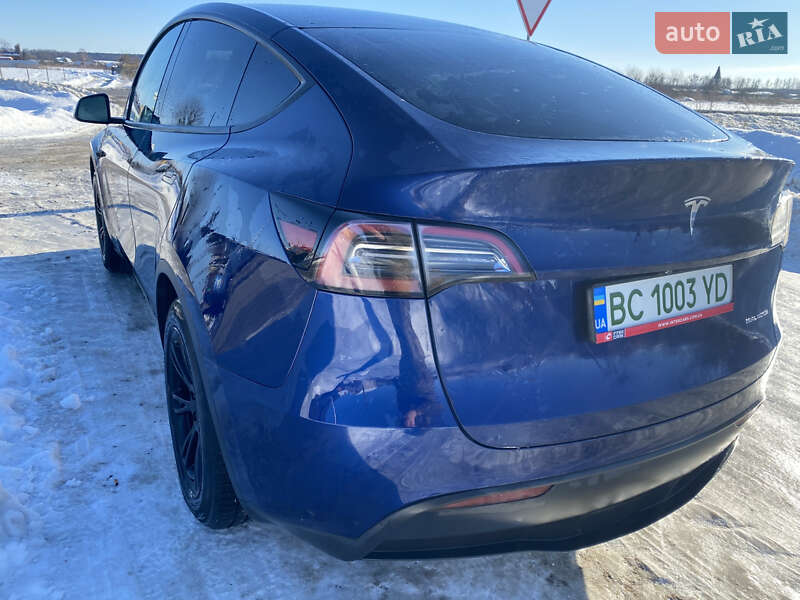 Позашляховик / Кросовер Tesla Model Y 2024 в Львові фото 6 Позашляховик / Кросовер Tesla Model Y 2024 в Львові