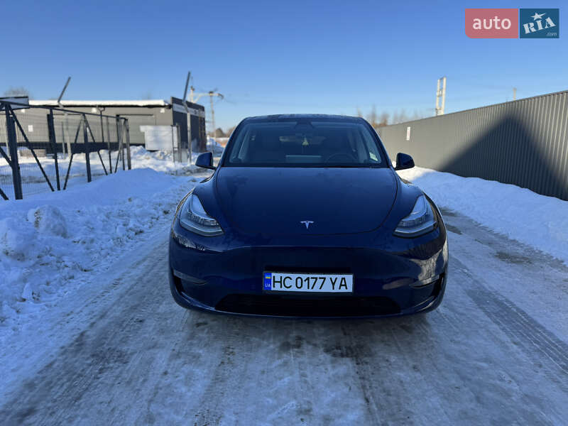 Позашляховик / Кросовер Tesla Model Y 2022 в Львові