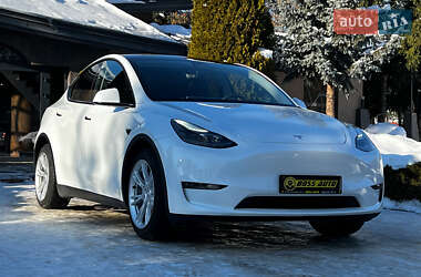 Позашляховик / Кросовер Tesla Model Y 2022 в Львові