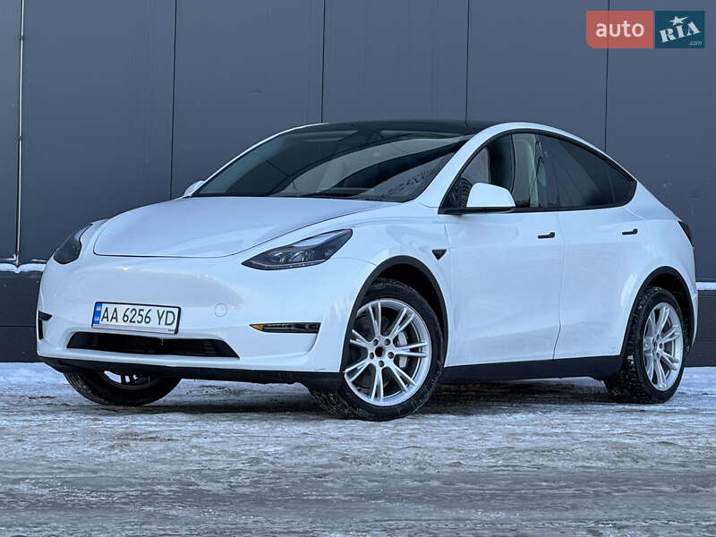 Tesla Model Y 2024 Tesla Model Y 2024