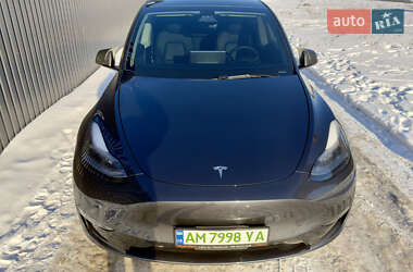 Позашляховик / Кросовер Tesla Model Y 2024 в Києві