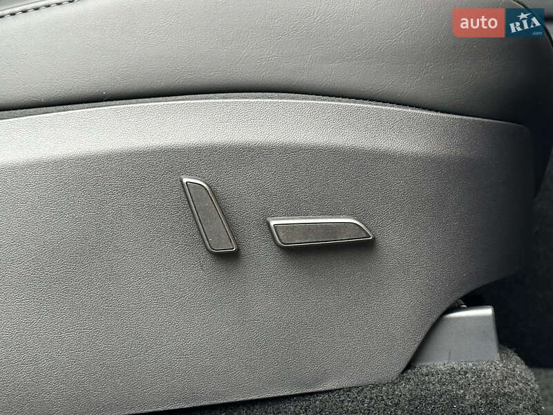 Внедорожник / Кроссовер Tesla Model Y 2024 в Киеве фото 22 Внедорожник / Кроссовер Tesla Model Y 2024 в Киеве