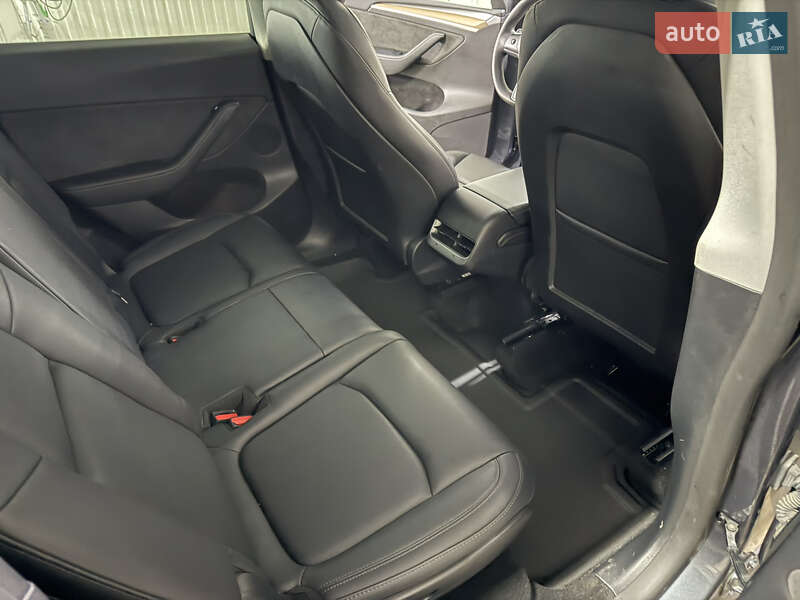 Внедорожник / Кроссовер Tesla Model Y 2023 в Хмельницком фото 9 Внедорожник / Кроссовер Tesla Model Y 2023 в Хмельницком