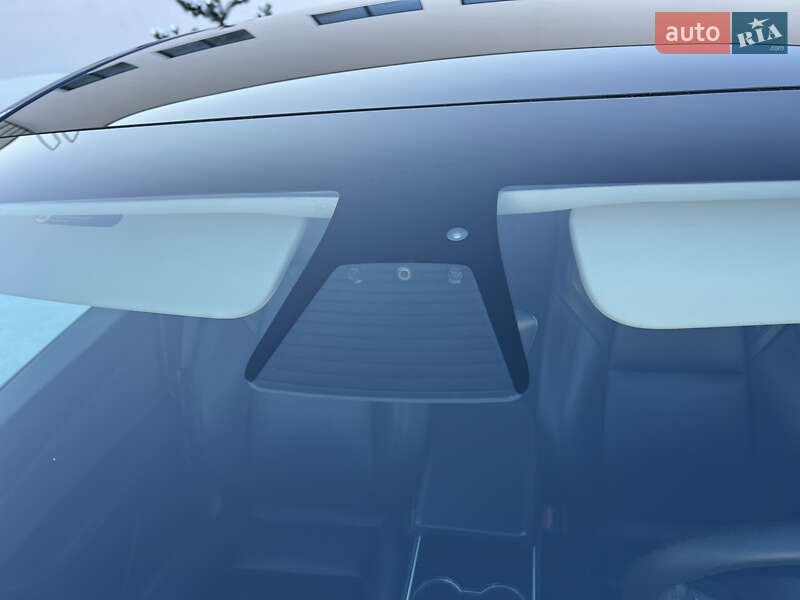Внедорожник / Кроссовер Tesla Model Y 2020 в Луцке фото 14 Внедорожник / Кроссовер Tesla Model Y 2020 в Луцке