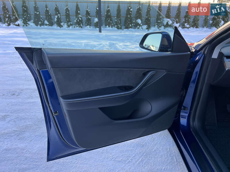 Внедорожник / Кроссовер Tesla Model Y 2020 в Луцке фото 15 Внедорожник / Кроссовер Tesla Model Y 2020 в Луцке