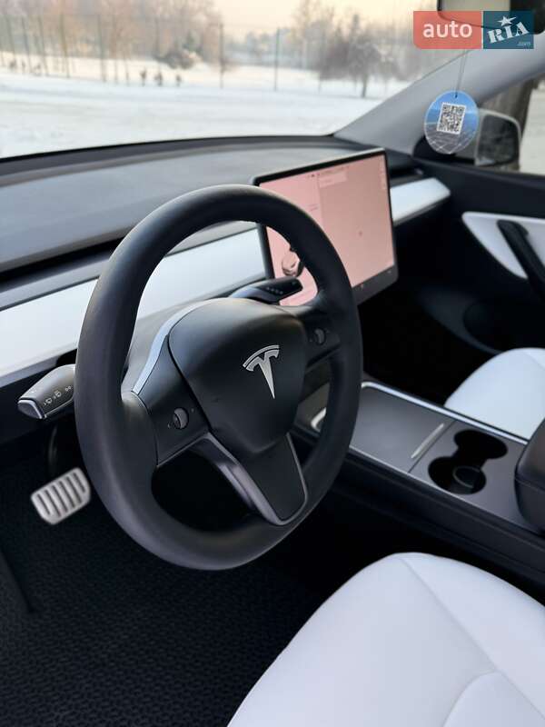 Позашляховик / Кросовер Tesla Model Y 2021 в Дніпрі