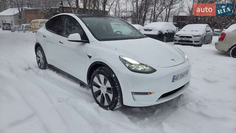 Внедорожник / Кроссовер Tesla Model Y 2023 в Днепре фото 7 Внедорожник / Кроссовер Tesla Model Y 2023 в Днепре