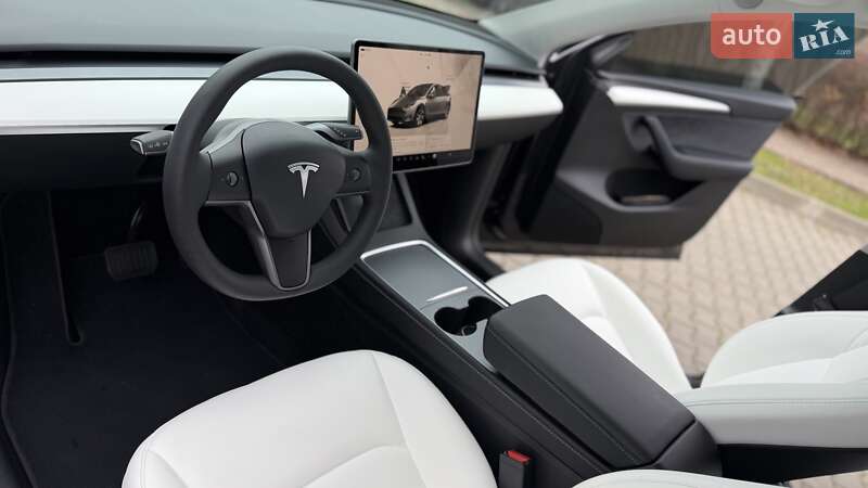 Внедорожник / Кроссовер Tesla Model Y 2024 в Одессе фото 14 Внедорожник / Кроссовер Tesla Model Y 2024 в Одессе