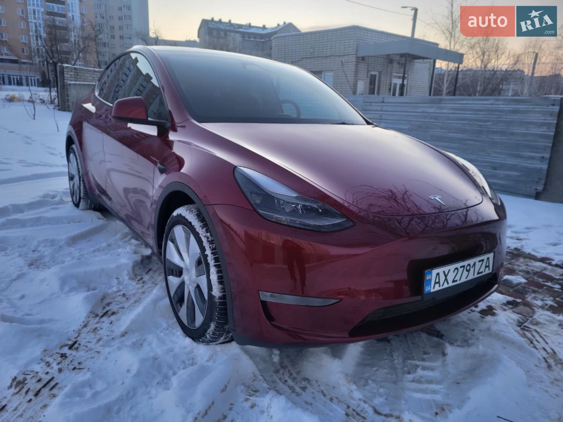 2024 Tesla Model Y - мініатюра 9