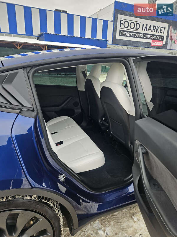 Позашляховик / Кросовер Tesla Model Y 2023 в Запоріжжі фото 7 Позашляховик / Кросовер Tesla Model Y 2023 в Запоріжжі