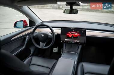 Внедорожник / Кроссовер Tesla Model Y 2023 в Киеве
