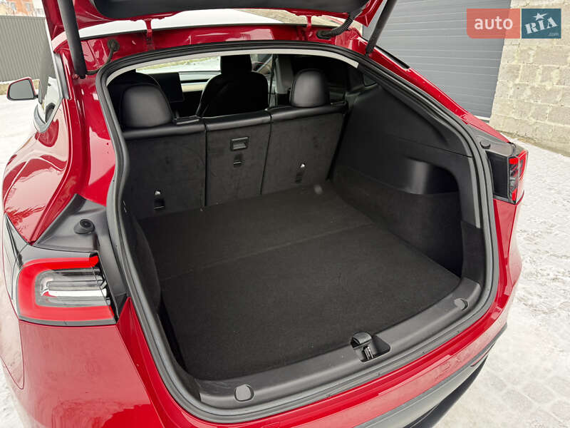 Внедорожник / Кроссовер Tesla Model Y 2022 в Львове