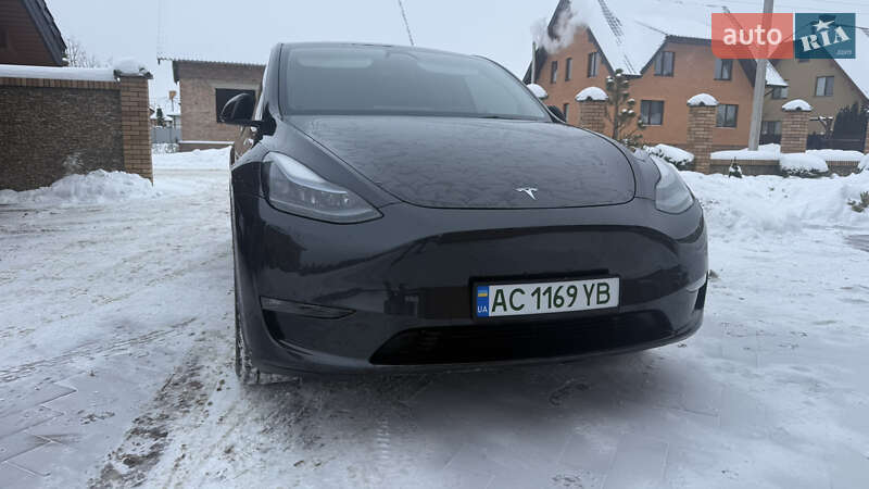 Внедорожник / Кроссовер Tesla Model Y 2024 в Луцке