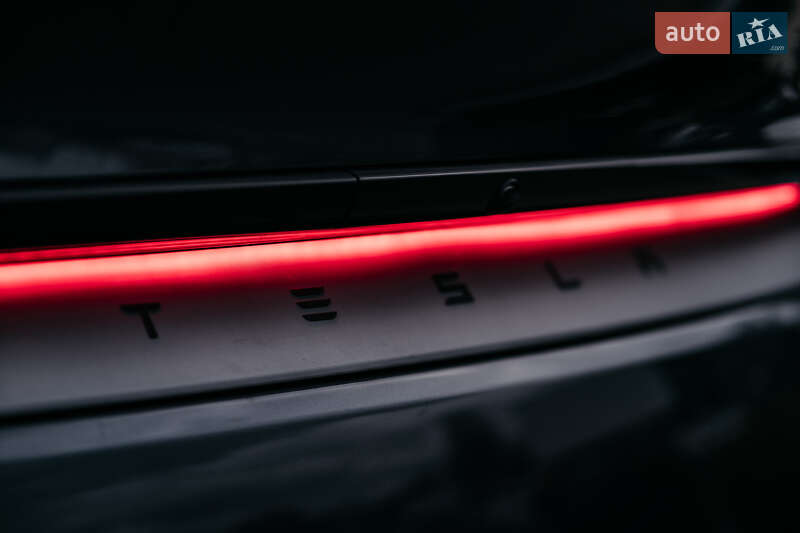 Внедорожник / Кроссовер Tesla Model Y 2025 в Одессе