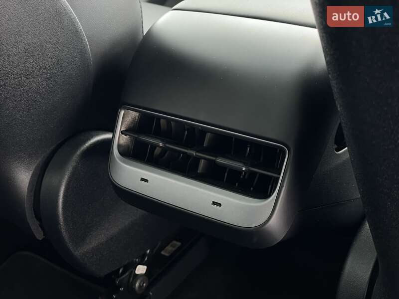 Внедорожник / Кроссовер Tesla Model Y 2024 в Бердичеве фото 34 Внедорожник / Кроссовер Tesla Model Y 2024 в Бердичеве