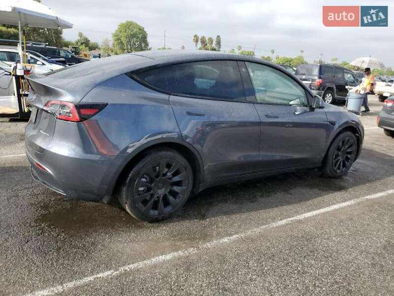 Позашляховик / Кросовер Tesla Model Y 2022 в Черкасах фото 21 Позашляховик / Кросовер Tesla Model Y 2022 в Черкасах
