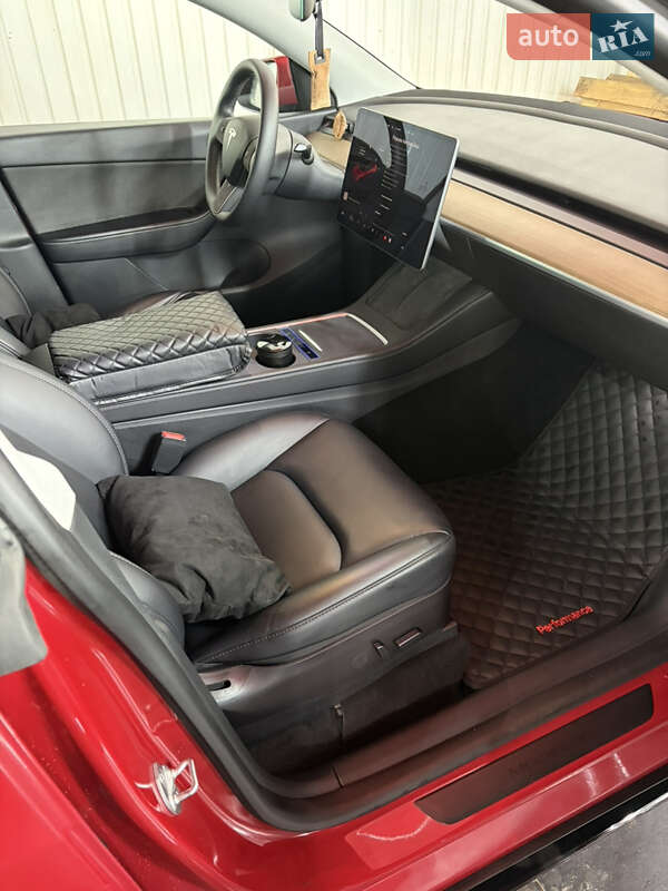 Внедорожник / Кроссовер Tesla Model Y 2022 в Киеве фото 10 Внедорожник / Кроссовер Tesla Model Y 2022 в Киеве